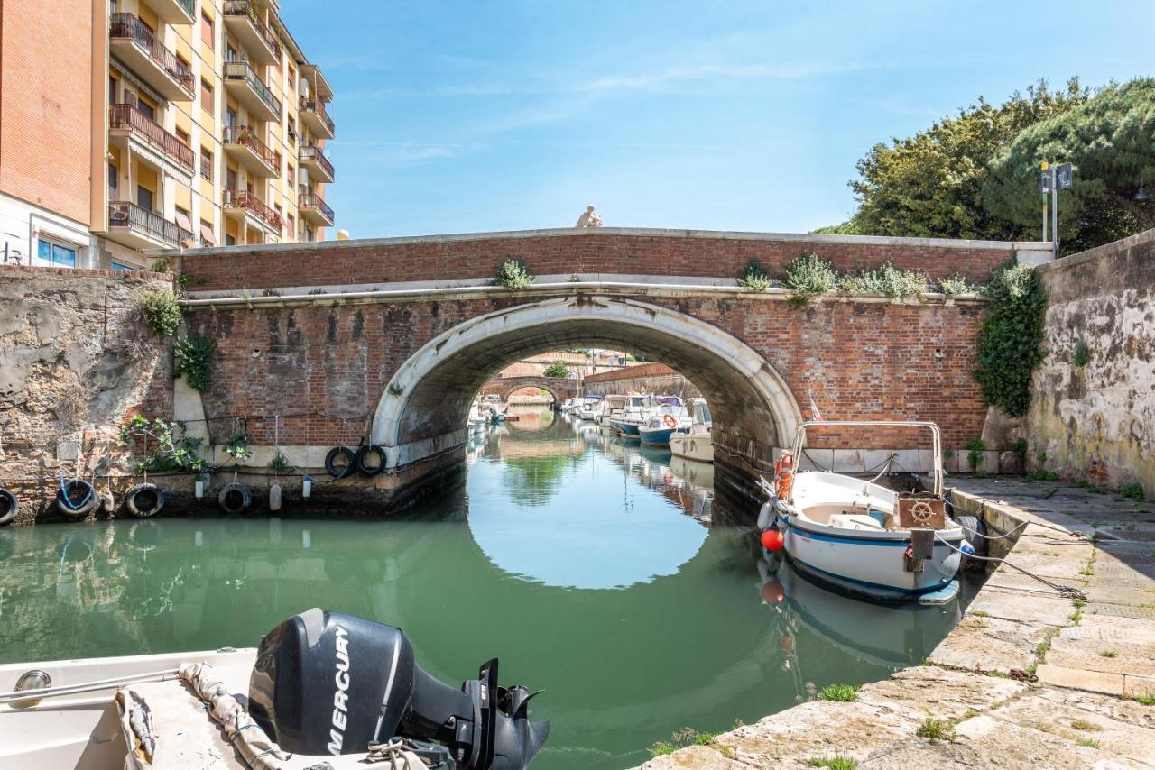 Piccola Venezia Canal View Charming Flat Ливорно Экстерьер фото